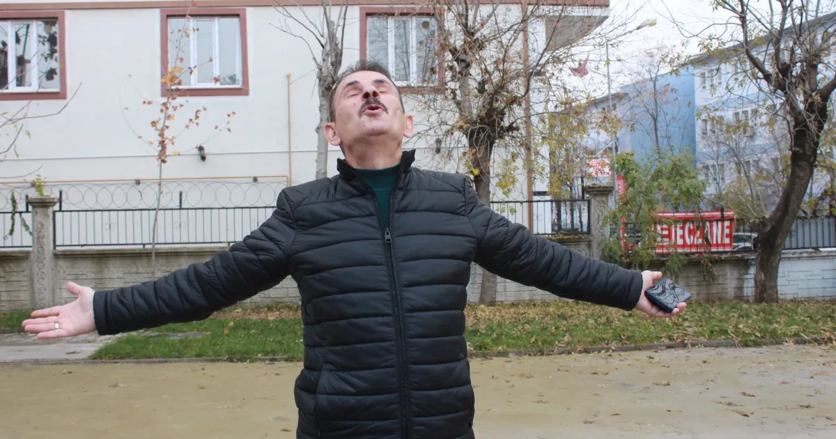 45-y-ld-r-i-ti-i-sigaray-b-rakt-nefes-almaya-ba-lad