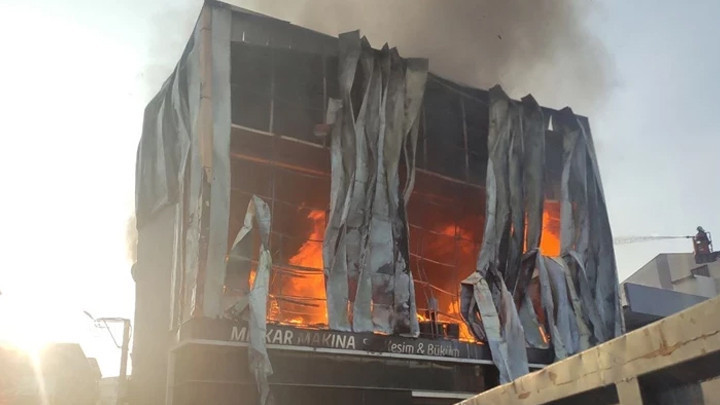 7-ki-i-hayat-n-kaybetmi-ti-Dilovas-ndaki-yang-n-facias-na-il