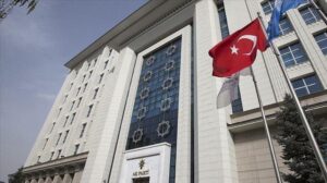 AK-Parti-Ter-rs-z-T-rkiye-raporunu-Cumhurba-kan-Erdo-an-a-su