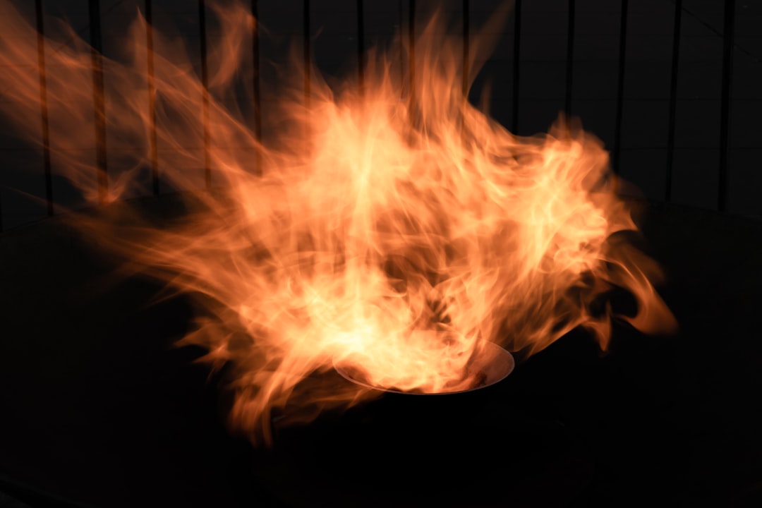 Adana-da-park-halindeki-otomobilde-patlama-sonras-yang-n-1-l-1