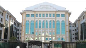 Antalya-B-y-k-ehir-Belediyesine-y-nelik-soru-turmada-Muhitti