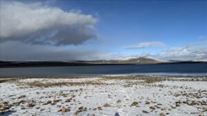 Ardahan-da-Akta-G-l-evresi-kar-ya-yla-beyaza-b-r-nd