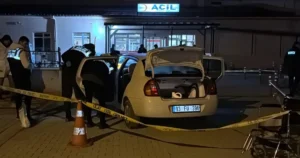 Ava-giderken-yanl-l-kla-arkada-n-vurdu