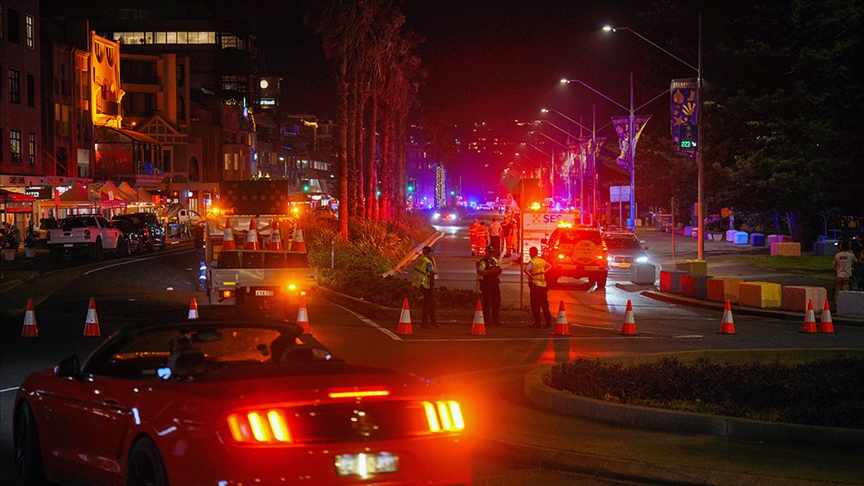 Avustralya-polisine-g-re-Sydney-deki-silahl-sald-r-ter-r-rg-