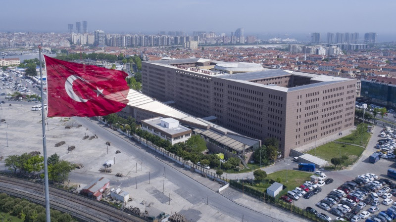 Ba-savc-l-ktan-tutuklu-BB-Medya-A-Genel-M-d-r-n-n-plak-arand