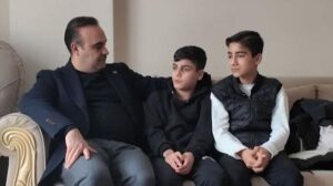 Bakan-Kac-r-dan-bulduklar-alt-n-dolu-antay-sahibine-teslim-e