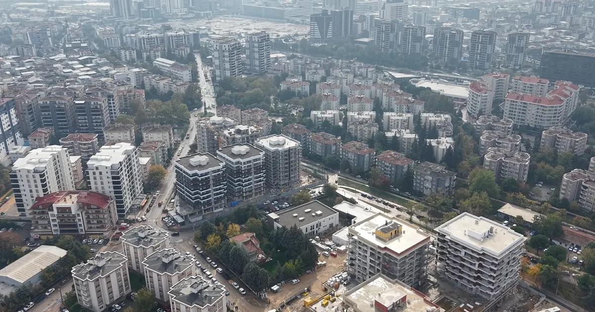 Bursa-zmir-e-de-il-stanbul-a-do-ru-b-y-meli