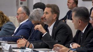 CHP-li-Serkan-Topal-dan-Bakan-Murat-Kurum-a-te-ekk-r-2-y-lda