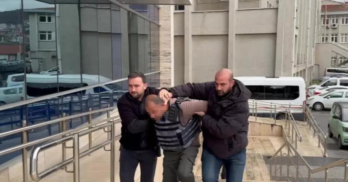 E-ime-neden-bakt-n-diyen-genci-ld-ren-zanl-tutukland