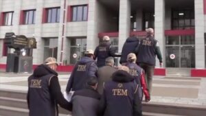 FET-ye-y-nelik-son-iki-haftada-d-zenlenen-operasyonlarda-yak