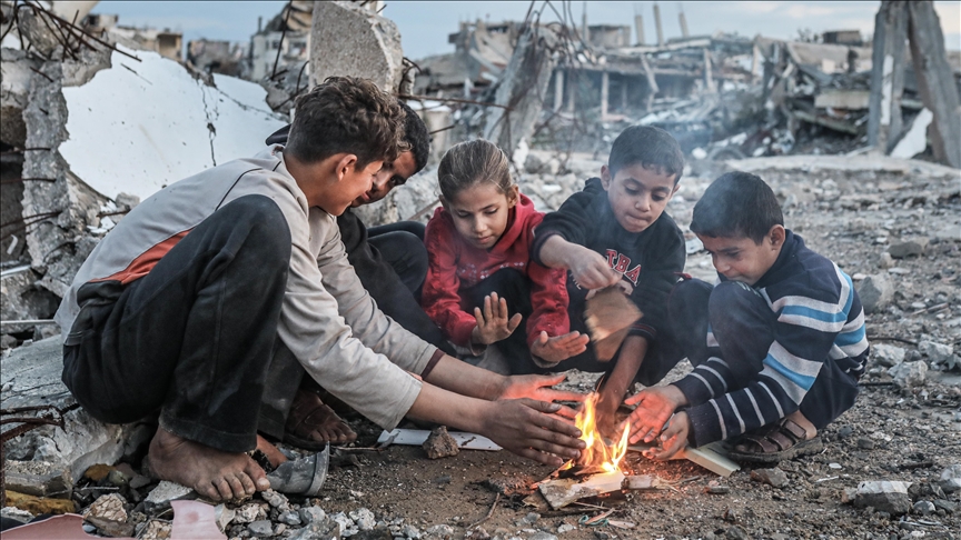 Gazze-deki-Sivil-Savunma-So-uk-havalar-n-ba-lamas-ndan-bu-ya