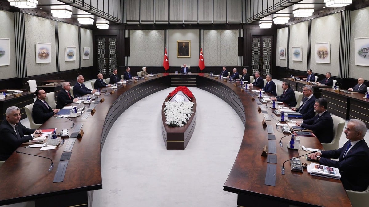 Kabine-bug-n-toplan-yor-G-ndemde-neler-var