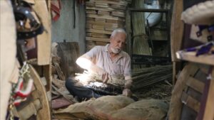 Kahramanmara-ta-60-y-ll-k-semerci-ustas-mesle-ini-ya-atmaya-