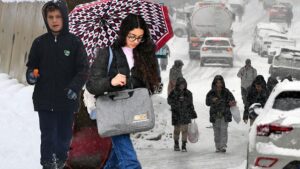 Kar-T-rkiye-yi-esir-ald-Yollar-kapand-tipi-ve-sis-etkisini-a