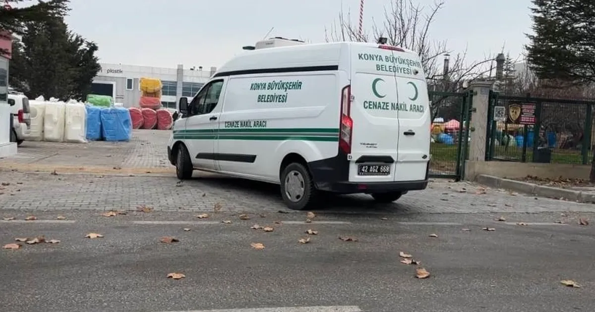 Konya-da-forkliftin-alt-nda-kalan-ki-i-ld