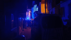 Mahallede-korkun-olay-K-z-yatakta-baba-as-l-halde-l-bulundul