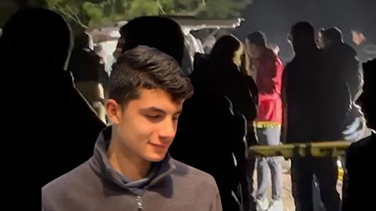 Mezarl-kta-vah-et-ki-gen-park-halindeki-ara-ta-l-bulundu-Kan