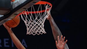 NBA-Kupas-nda-New-York-Knicks-ve-San-Antonio-Spurs-finale-ka