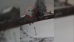 Rusya-da-faciaya-ait-g-r-nt-ler-ortaya-kt-Nakliye-u-a-b-yle-