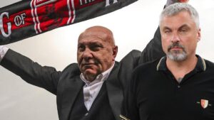 Samsunspor-Ba-kan-Y-ksel-Y-ld-r-m-resmen-a-klad-Thomas-Reis