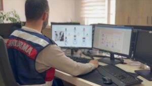 Siber-doland-r-c-l-k-operasyonlar-nda-g-zalt-na-al-nanlardan