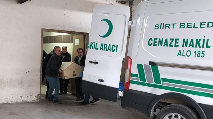 Siirt-te-pheli-l-m-2-ocuk-annesi-kad-n-evinde-b-aklanarak-ld