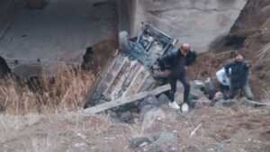 Sivas-ta-trafik-kazas-1-l-2-yaral