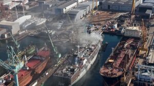 Son-dakika-Tuzla-tersanesinde-yang-n-Ekipler-sevk-edildi