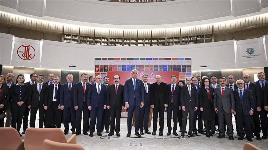 T-rk-Tarih-Kurumunun-100-eserden-olu-an-Genel-Okuyucu-Dizisi