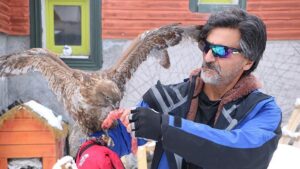 Tedavi-edip-do-aya-b-rakt-K-z-l-ahin-6-ay-sonra-ayn-kap-ya-g