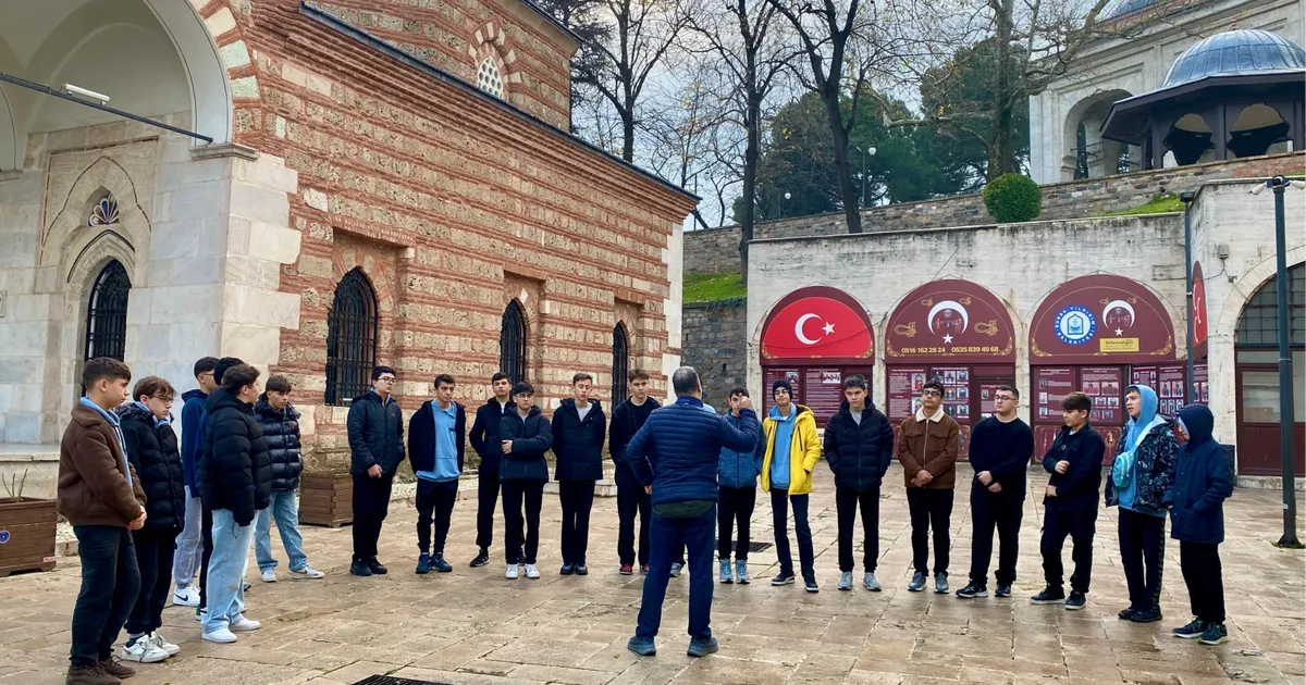 Y-ld-r-ml-gen-lerden-tarihi-yolculuk