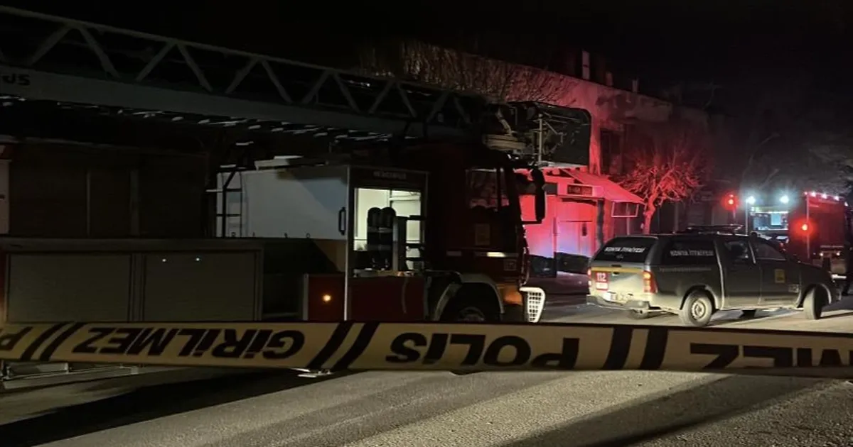 Yaln-z-ya-ayan-ya-l-adam-yang-nda-hayat-n-kaybetti