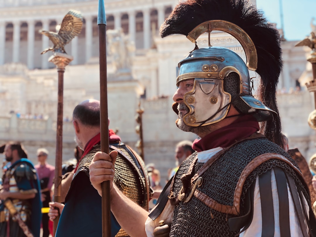 **Roma'nın Tarihi Trevi Çeşmesi'ne Giriş Ücreti Ödenmek Zorunda**