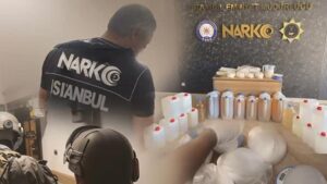 stanbul-da-uyu-turucu-operasyonlar-22-tutuklama