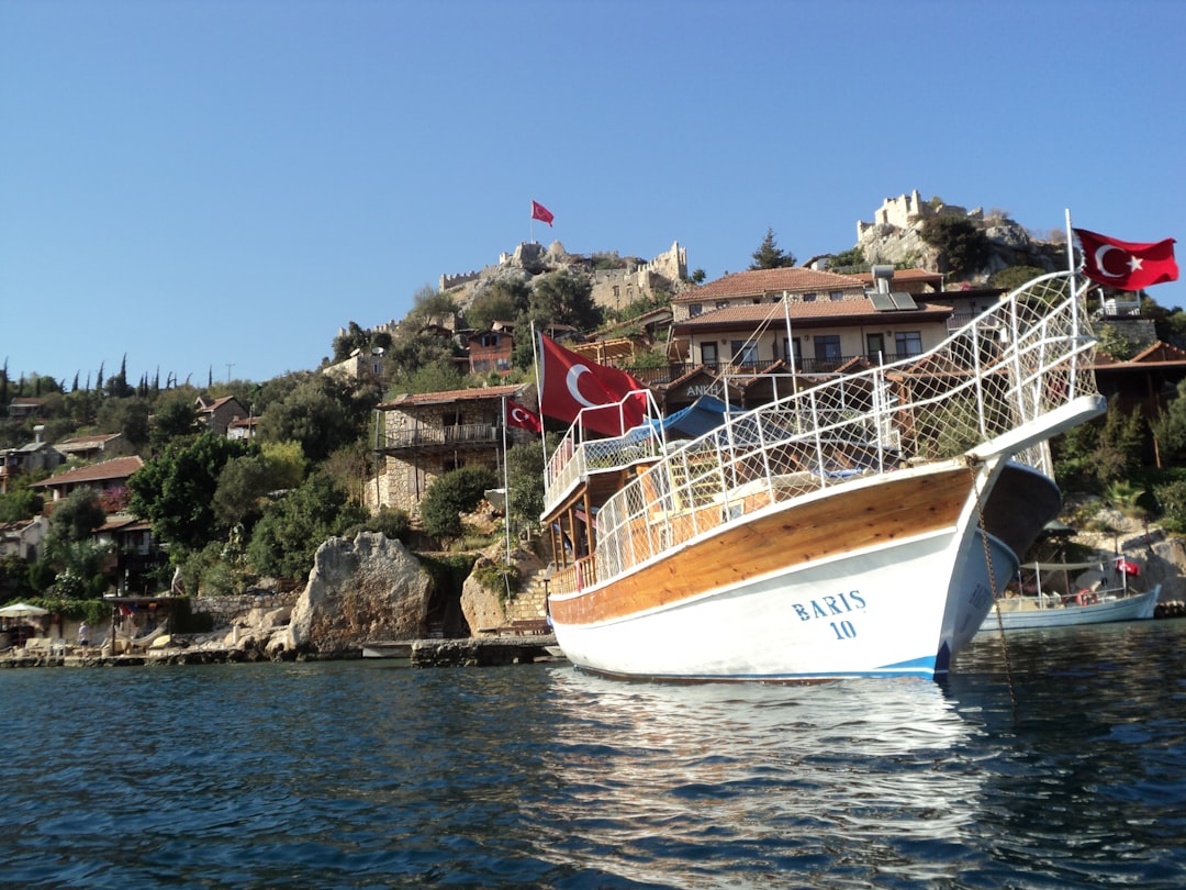 Antalya Valisi Şahin, AA'nın "Yılın Kareleri" Oylamasına Katıldı