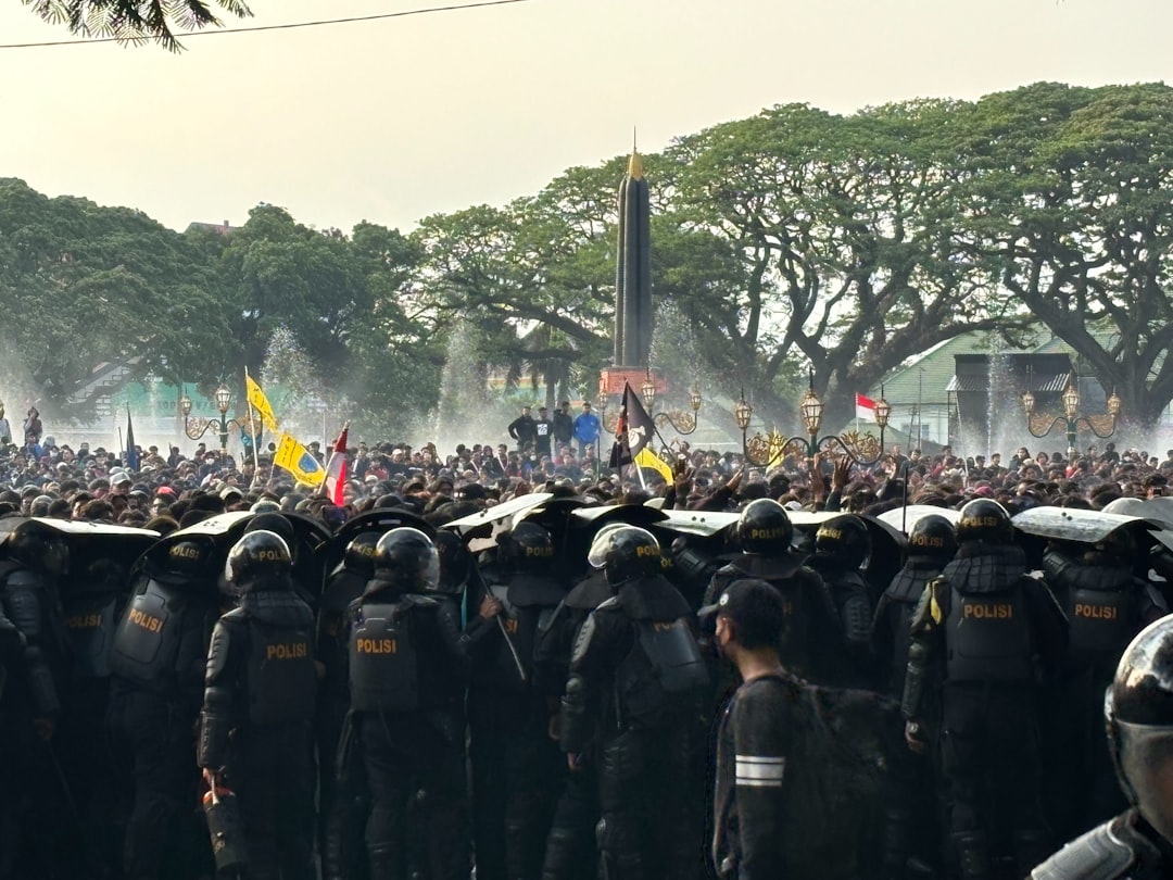 Başlık: Trump, Venezuela ve İran'daki Gelişmelerle İlgili Yorum Paylaş