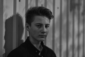 Fransa'da 15 Yaş Altı Çocukların Sanal Medya Kullanımını Yasaklayan