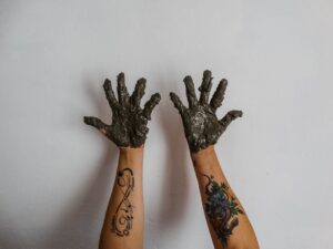 Haydi Tut Elimi Filminden Haber