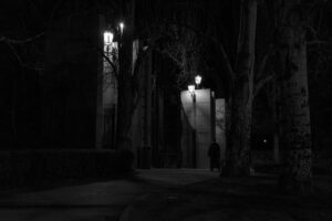 İran'da Protestoların Seyri Değişti: Kutsal Yapılar Neden Hedefte?