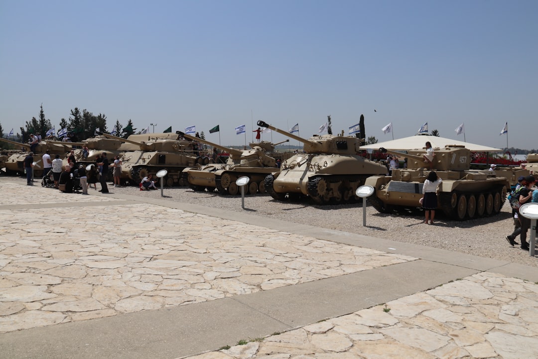 Suriye Ordusu Fırat Nehri'nin Batısındaki Sivillerin Tahliyesi için