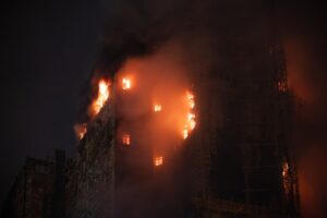 Volkswagen'in Rusya'daki Eski Fabrikasında Yangın Çıktı