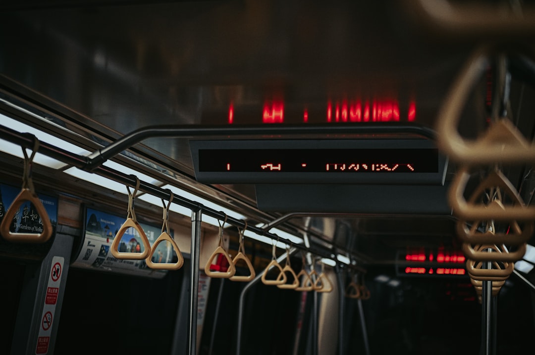 Esenler'de Metro Raydan Çıktı: Ulaşım Aksayacak