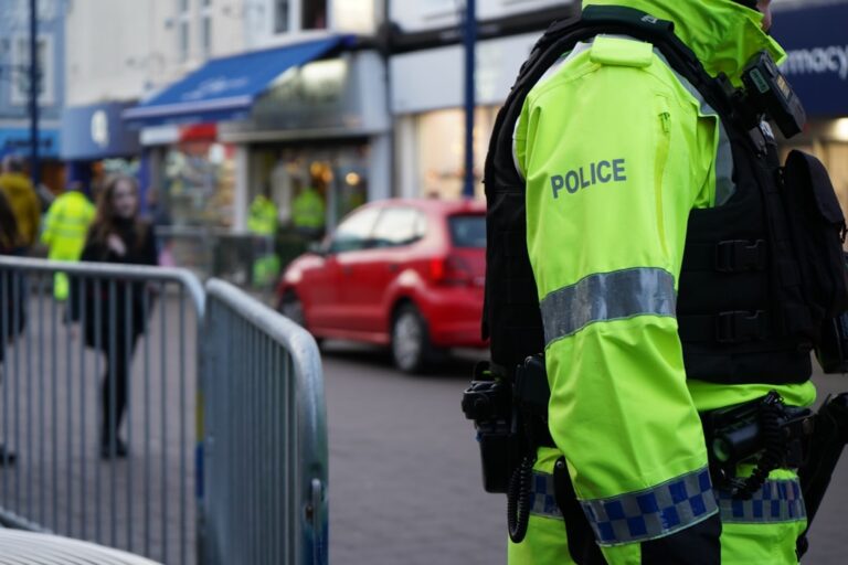 Beşiktaş-Fenerbahçe Maçı Karaborsa Bilet Satışı İddiasıyla 15 Şüphel