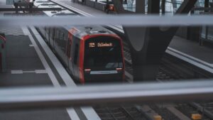 BM Lübnan'da İsrail Askerinin Heykel Parçalamasını Şok Edici Buldu