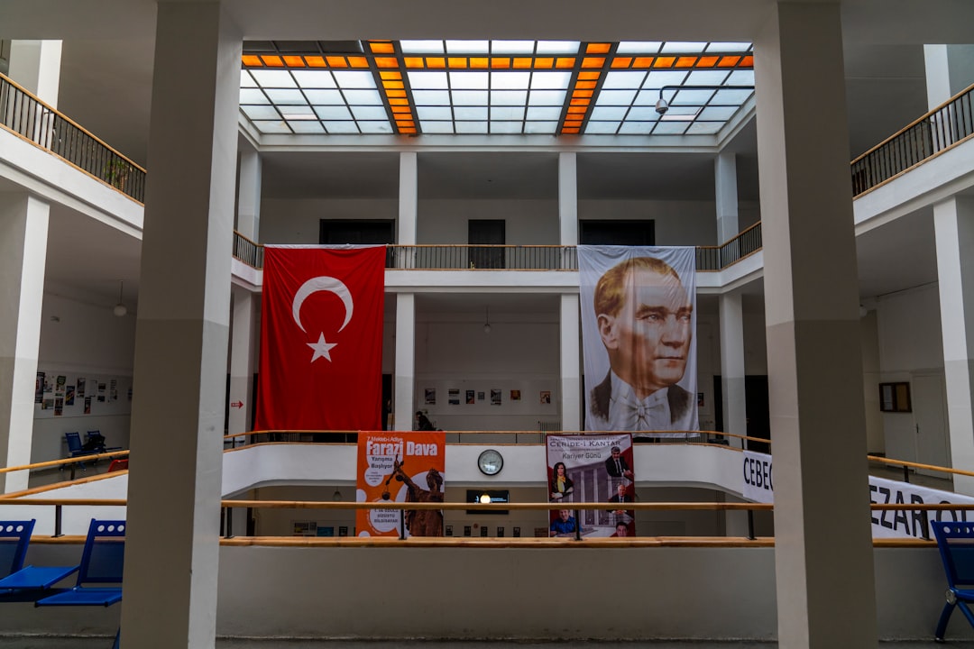 Cumhurbaşkanlığı İletişim Başkanı Burhanettin Duran'dan CHP Lideri Ö