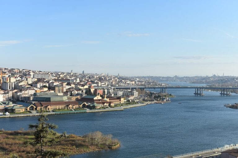 İstanbul Boğazı Yarın Kapatılacak